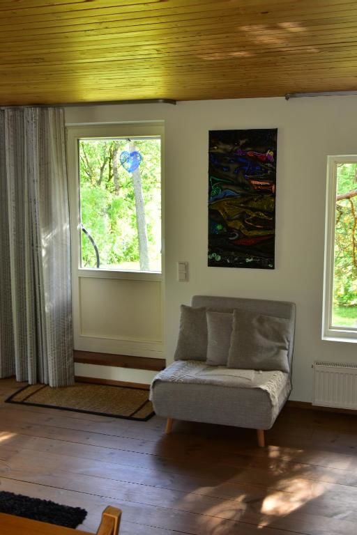 Дома для отпуска A Pine-House of Green with wood-heated sauna Таллин-55